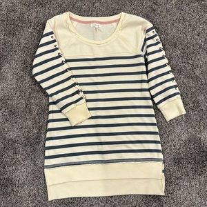 Maurice’s XS striped 3/4 sleeve sweater.